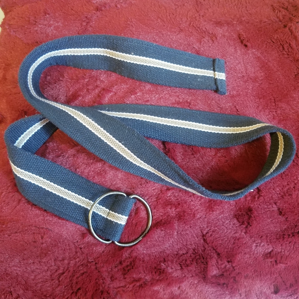 ⭐3/$20⭐ Cotton Blue&Yellow stripped ring belt